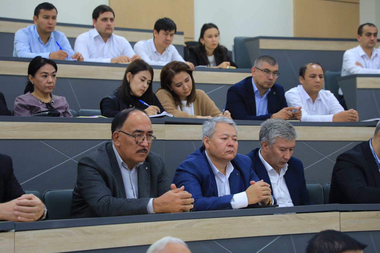 Prezident farmoni mazmuni universitet jamoasiga yetkazildi